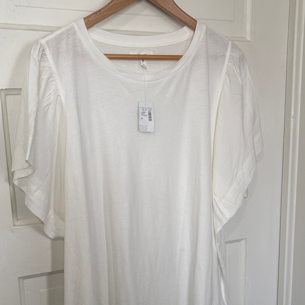 Maurices - New Women's White Tee Top with butterfly sleeves - size 3X - Picture 3 of 6